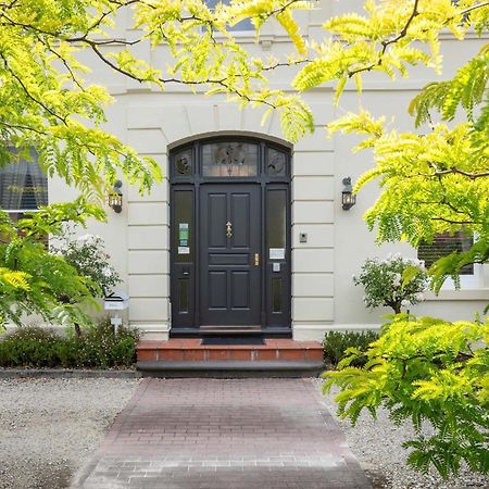 Clydesdale Manor Bed & Breakfast Hobart Exterior photo